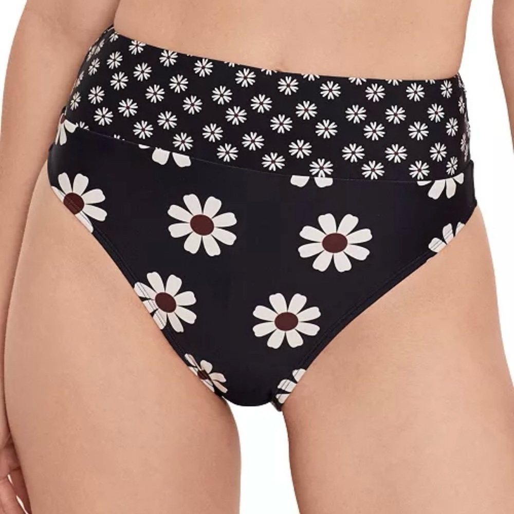 NWT Salt + Cove Juniors' Daisy-Print High Waist Bikini Bottoms Small